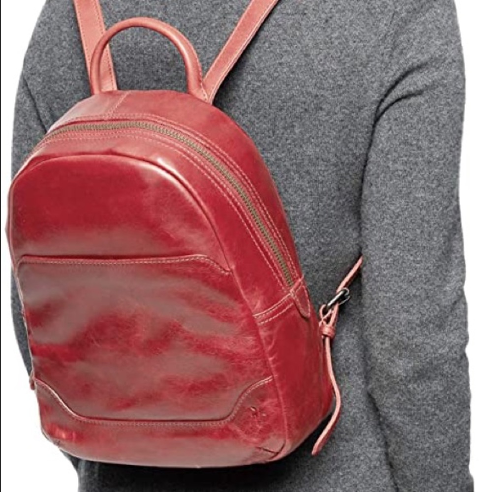 Medium Melissa Backpack